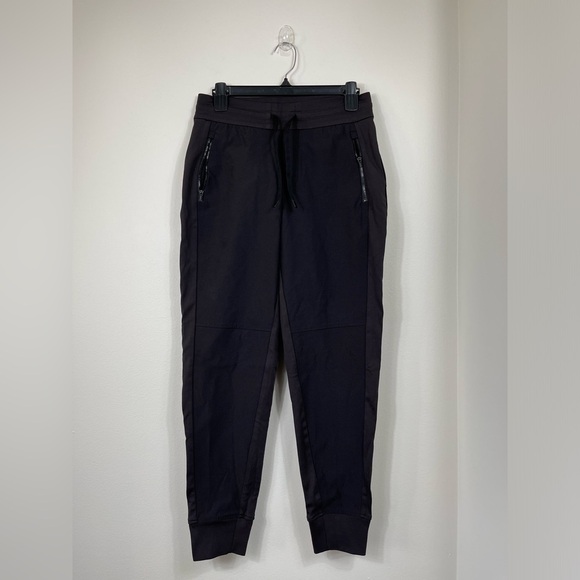 Athleta Headlands Hybrid Trek Jogger Pants Black Outdoor Hiking Travel Size 4
